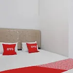 Oyo 92578 Sri Ulina Homestay