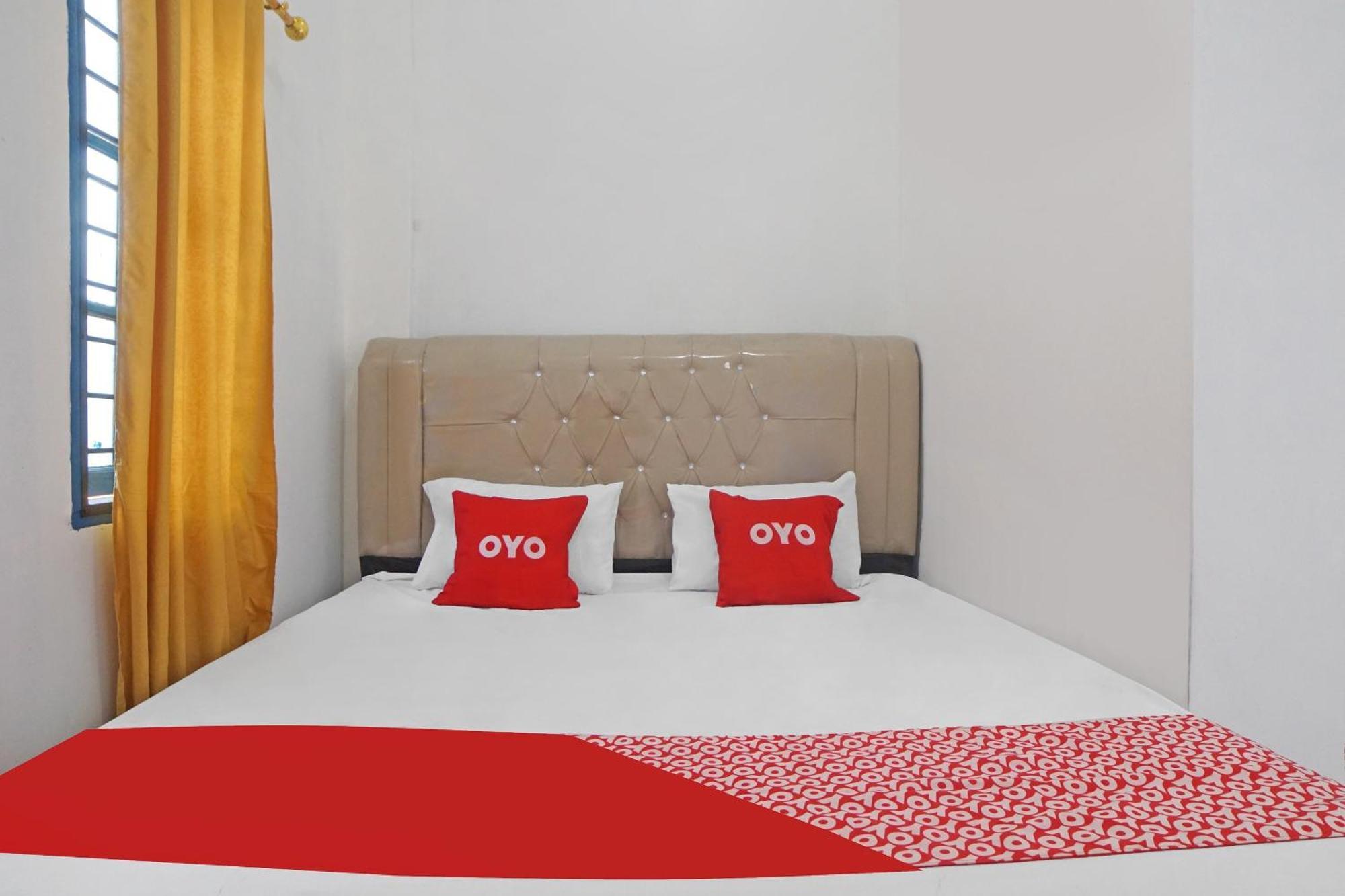 Oyo 92578 Sri Ulina Hotel 2*