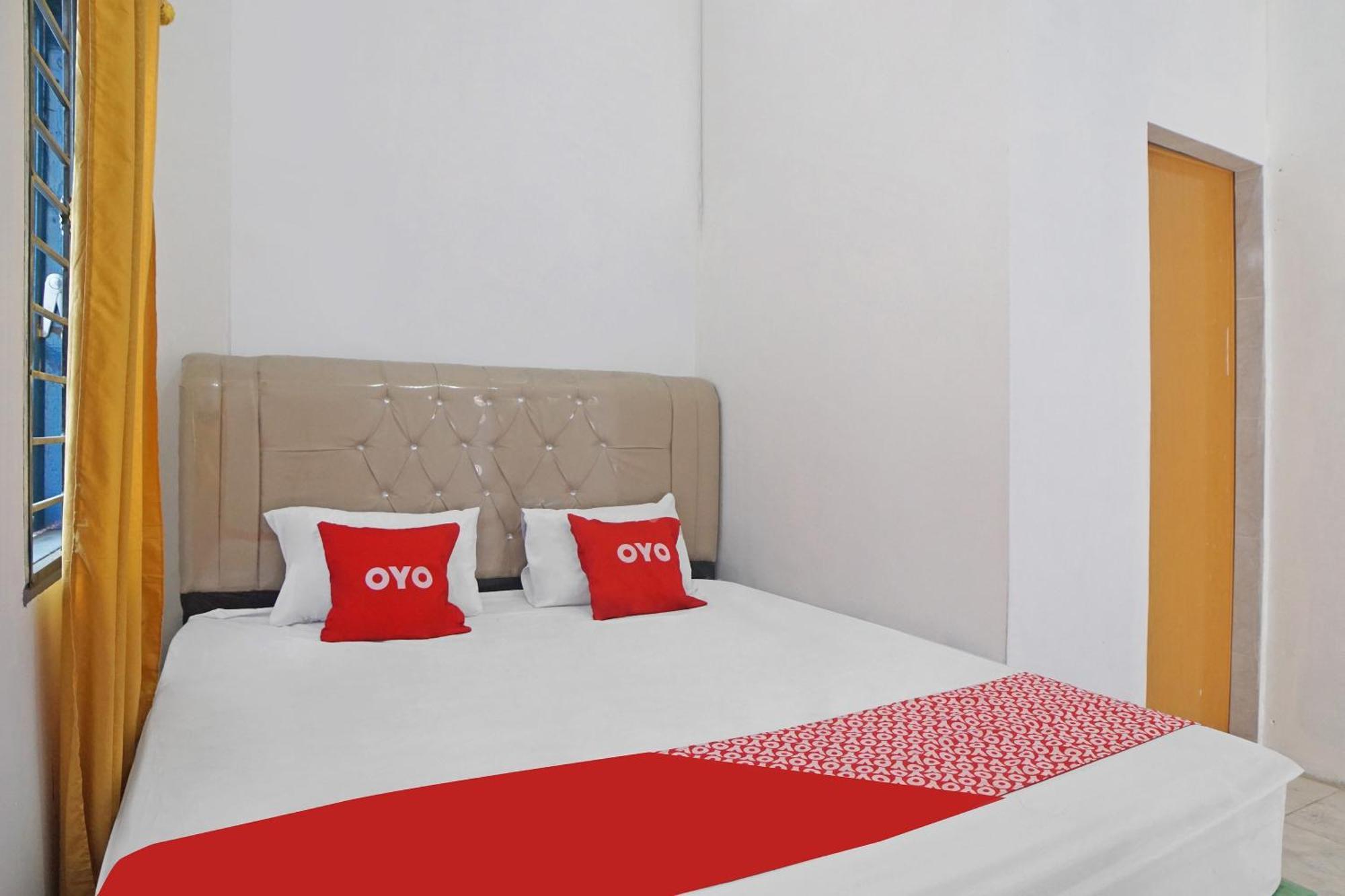 Oyo 92578 Sri Ulina Hotel 2*